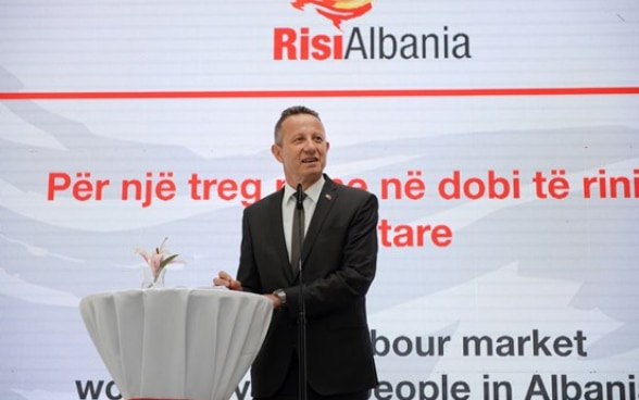 Swiss Ambassador Christoph Graf announcing the launch of phase 2 of RisiAlbania at Youth Centre, Tirana. 