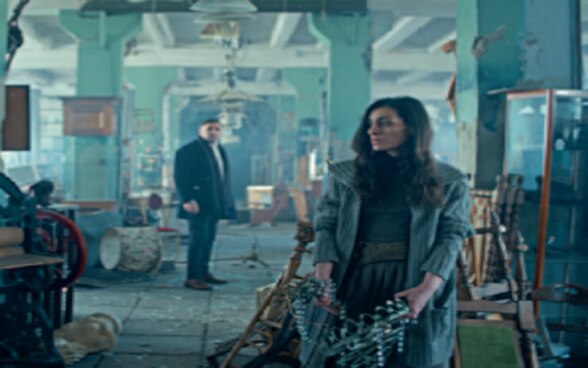 Filmstill «Antikvariati»