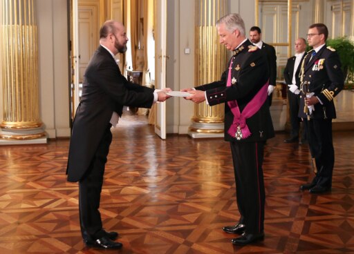 L’Ambassadeur Brandt remet ses lettres de créance au Roi des Belges.