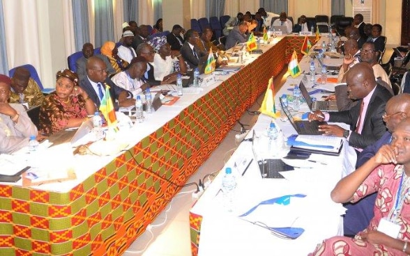 Les experts du CCMEFP/UEMOA finalisent les documents de la Plateforme - Lomé 6-7 septembre 2017 