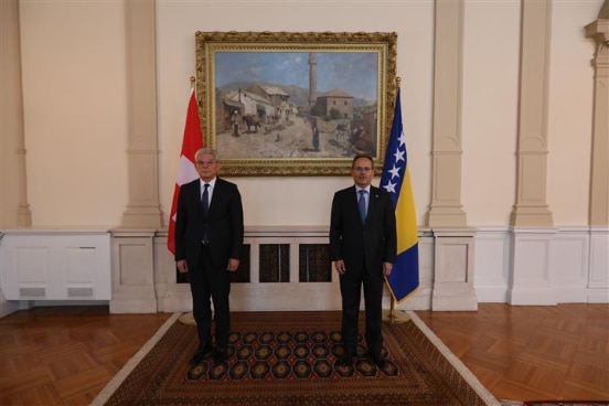 Swiss Ambassador to Bosnia and Herzegovina Daniel Hunn with Šefik Džaferović, the Chairman of the BiH Presidency 