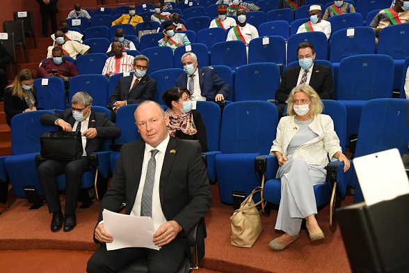 Prise de parole du président du Conseil national suisse à l'Assemblée nationale du Burkina Faso