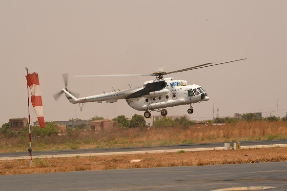 Retour de la visite de Fada N’Gourma, Burkina Faso, à bord du vol UNHAS