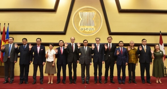 The Swiss delegation and the representatives of ASEAN