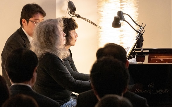 Martha Argerich and Kyoko Ito give a four hands performance  ⒸRikimaru Hotta