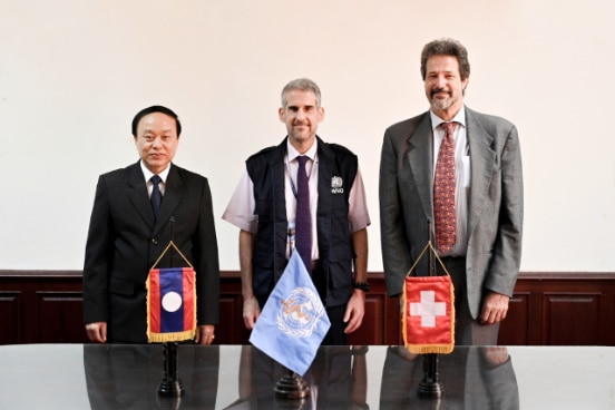 (L:R)Dr Bounfeng, Phooummalaysith, Vice-Minister of Health, Dr Howard Sobel, Acting WHO Representative to Lao PDR and Jean-François Cuénod, Mekong Region Director, SDC at the signing ceremony.