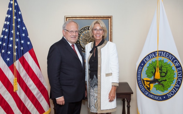 Federal Councillor Schneider-Ammann's meeting with U.S. Secretary of Education, Betsy DeVos