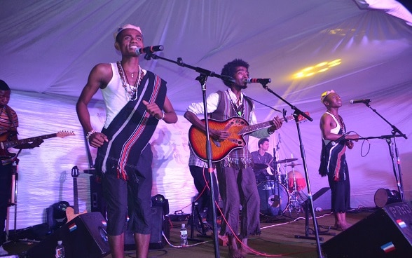 SA Roy and The Forest Jam Band close the 2017 Francophonie Festival in Harare