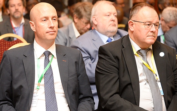 El embajador Michael Gerber (izquierda) junto al Ministro de Cooperación para el Desarrollo y Acción Humanitaria de Luxemburgo, en Addis Abeba.