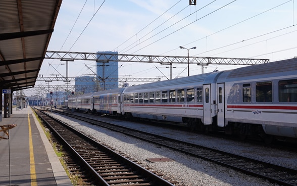 Wagons stationnés à la gare de Zagreb.