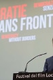 Il 10 agosto 2014 il consigliere federale Didier Burkhalter lancia l’iniziativa «Democrazia senza frontiere» al Festival del film di Locarno