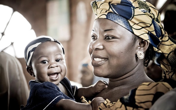 Smiling mother and child in Nigeria 