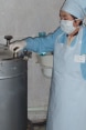 Les déchets sont désinfectés sans risque et sous haute-pression dans l’autoclave.