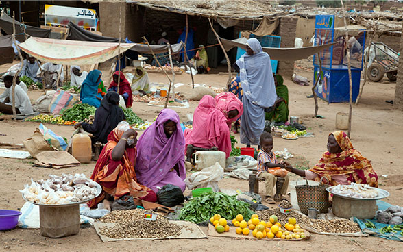 Escena de mercado en Darfur (Sudán). 