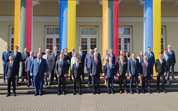 A group photo with all the ministers involved in the conference.