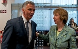 Didier Burkhalter mit Chaterine Ashton beim Rat für auswärtige Angelegenheiten der Europäischen Union in Brüssel