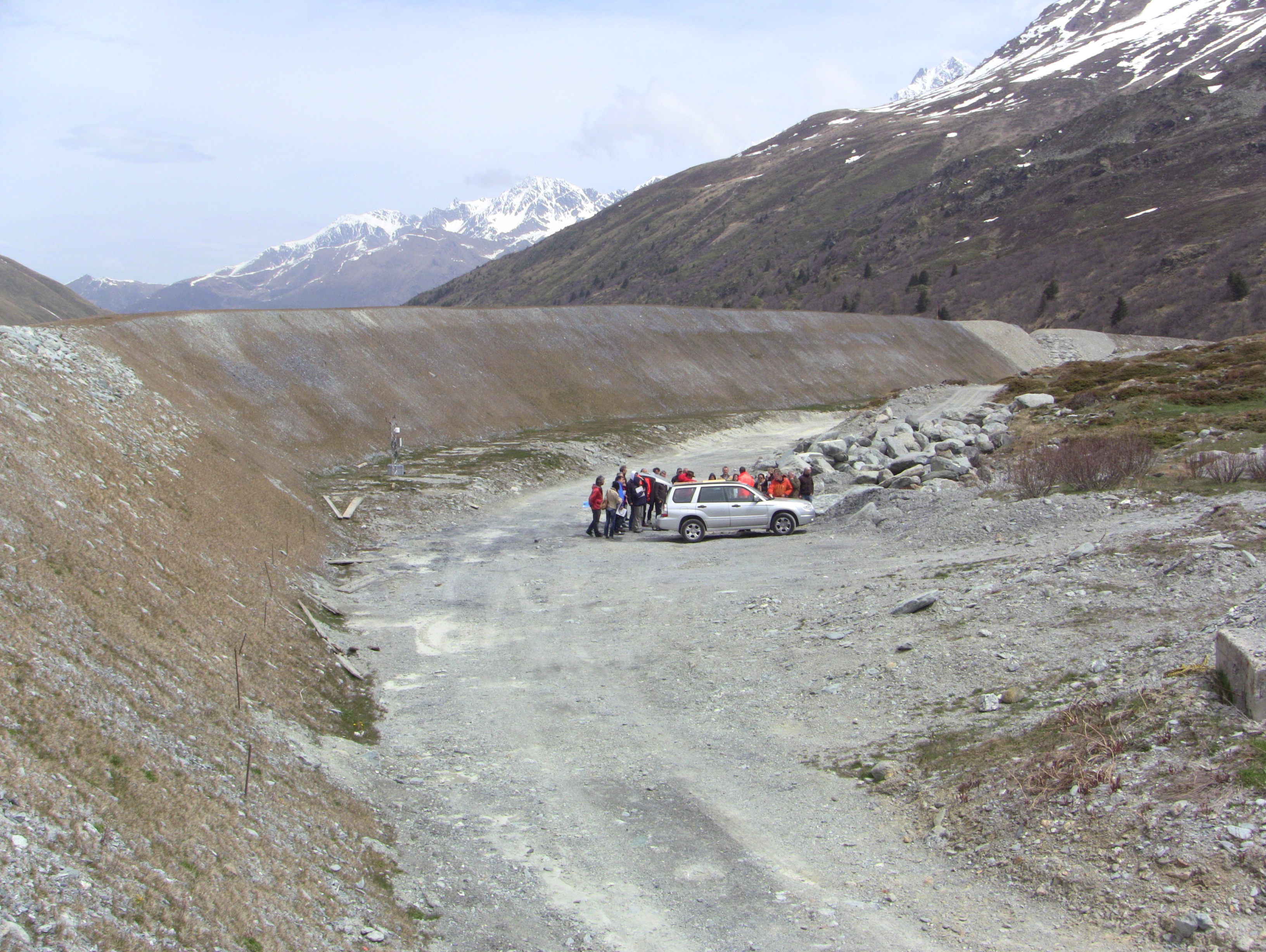 The retaining wall built above the entrance to the Great Saint Bernard Tunnel (on the Swiss side) is one example of the measures taken to protect traffic from avalanches and rock falls