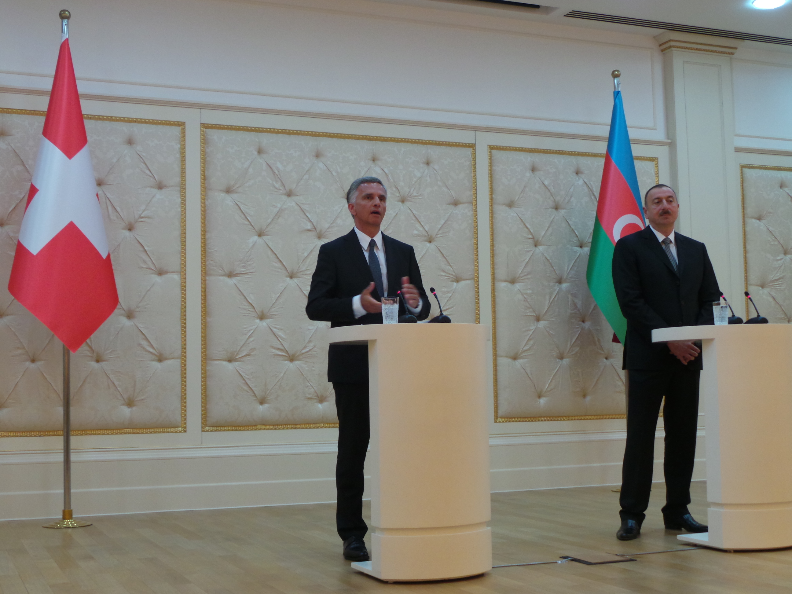 Bundespräsient Didier Burkhalter mit dem aserbaidschanischen Präsidenten Ilham Aliyev