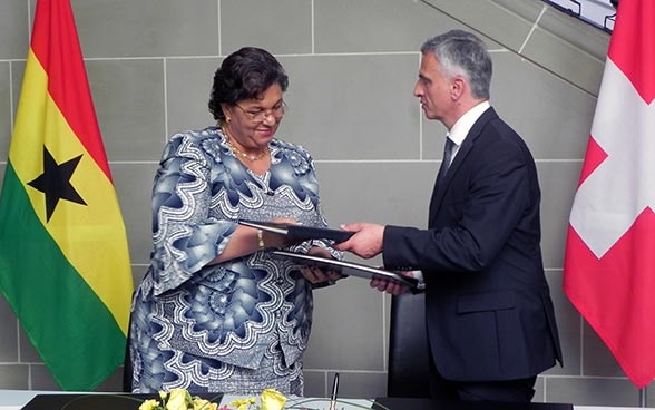 Didier Burkhalter and the minister of foreign affairs of Ghana, Hanna Serwaa Tetteh. © FDFA