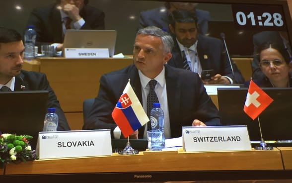 Le conseiller fédéral Didier Burkhalter lors de la conférence sur la Syrie à Bruxelles.