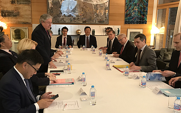 Meeting with heads of Swiss companies in China.