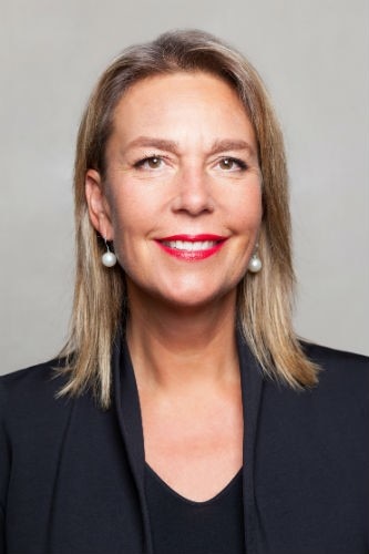 Portrait von Botschafterin Marion Weichelt.