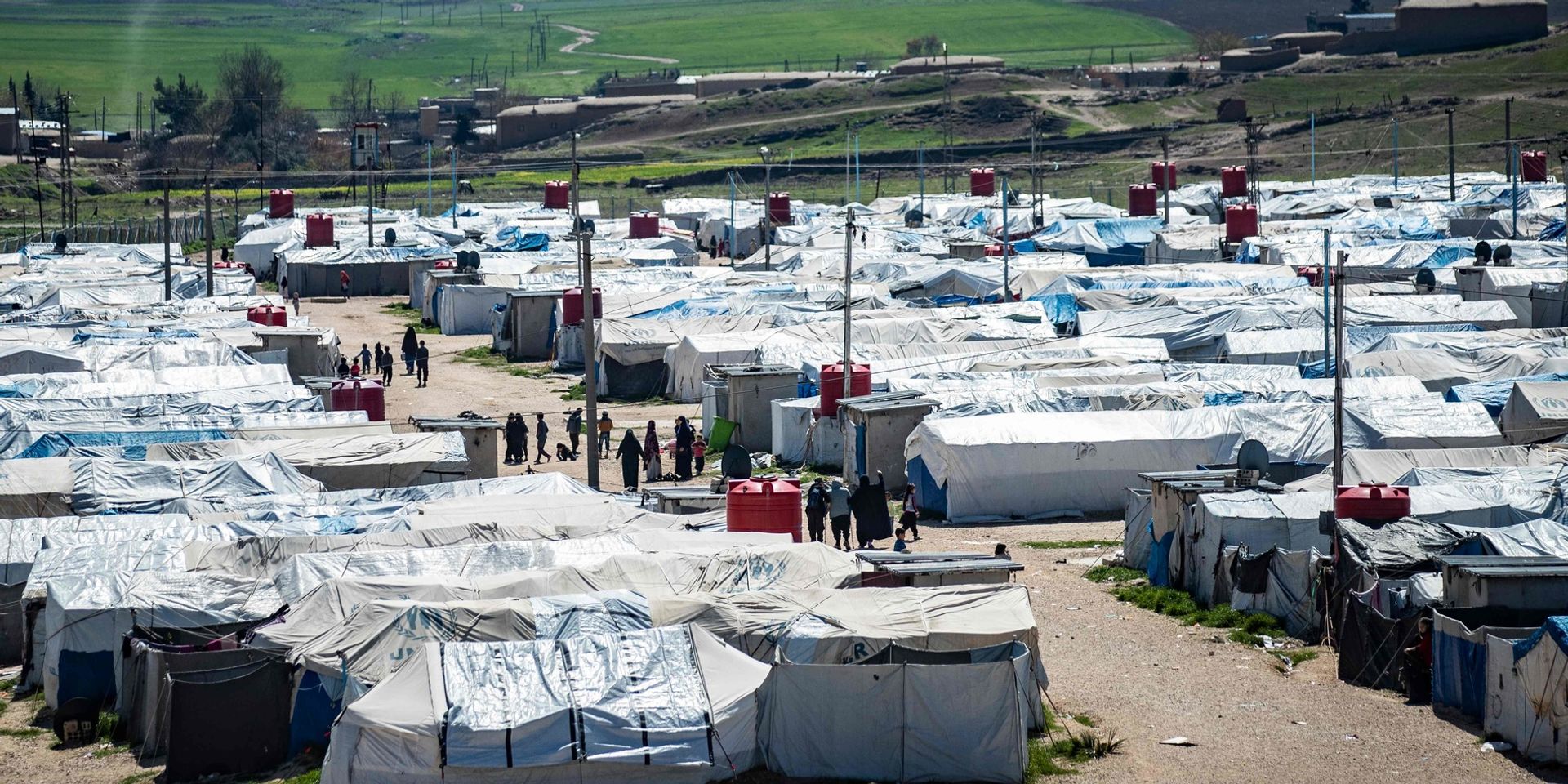 Tents in Roj camp.