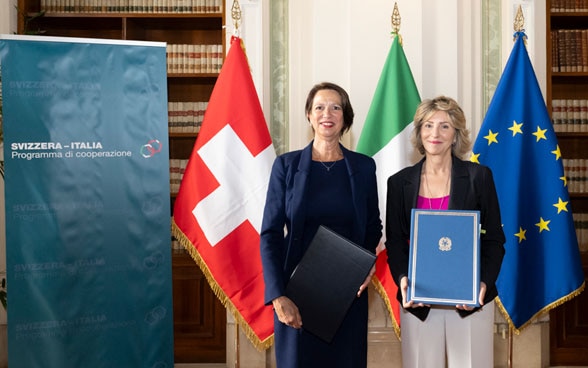 Am 17. Mai 2024 haben die Schweiz und Italien das bilaterale Abkommen zur Umsetzung von Projekten unter dem zweiten Schweizer Beitrag in Rom unterzeichnet